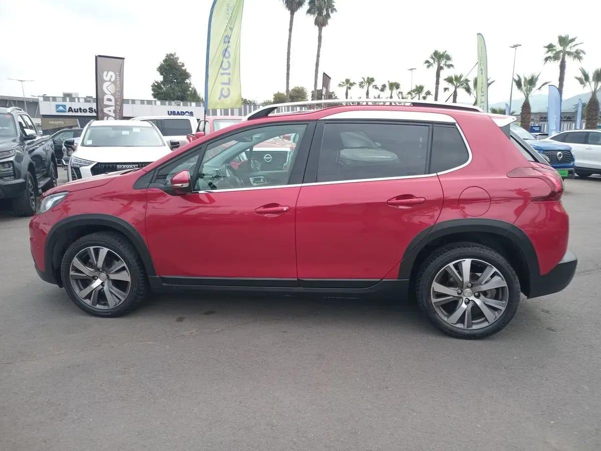 Peugeot 2008 1.2 Allure Pack Puretech 4x2 110hp Eat6 5p año 2018