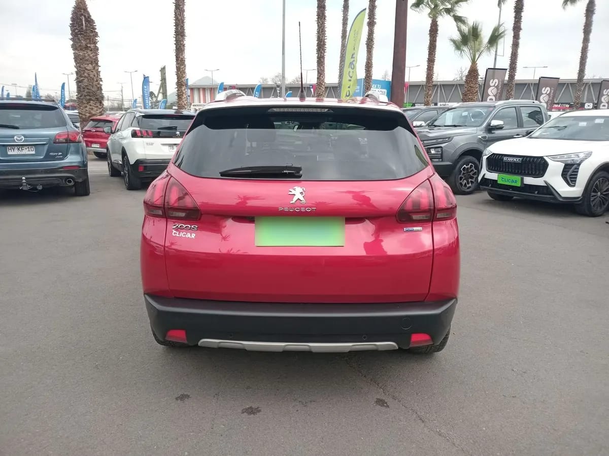 Peugeot 2008 1.2 Allure Pack Puretech 4x2 110hp Eat6 5p año 2018