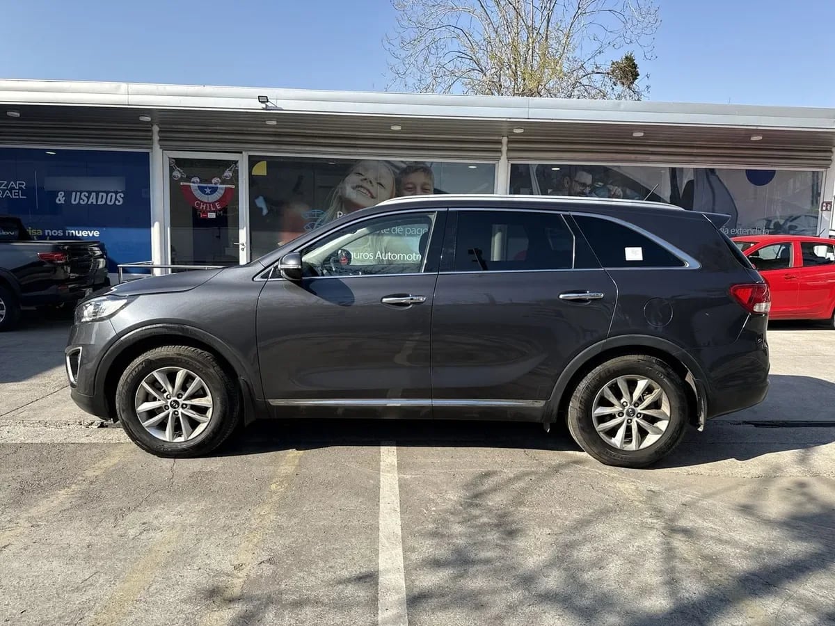 Kia Sorento 2.4 Ex 4x2 At 5p año 2017