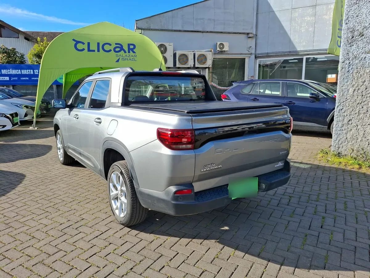 Chevrolet Montana 1.2t Ltz R 4x2 At 4p año 2024