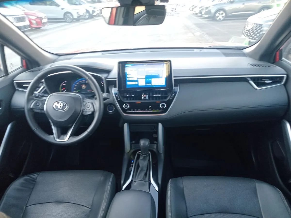 Toyota Corolla Cross 1.8 Seg Hybrid 4x2 Cvt At 5p año 2023