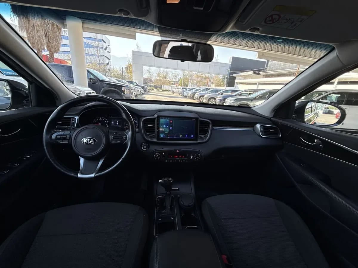 Kia Sorento 2.4 Ex 4x2 At 5p año 2017