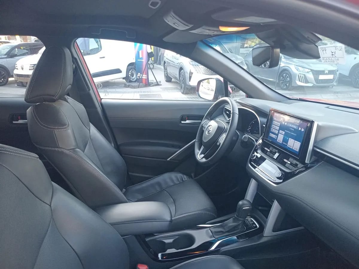 Toyota Corolla Cross 1.8 Seg Hybrid 4x2 Cvt At 5p año 2023