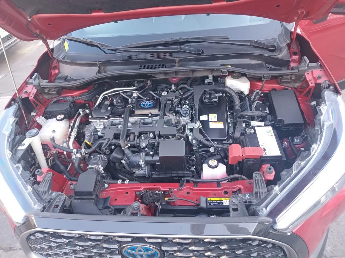 Toyota Corolla Cross 1.8 Seg Hybrid 4x2 Cvt At 5p año 2023