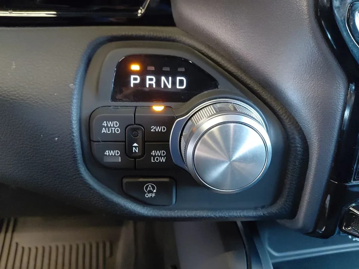 Ram 1500 3.0t Laramie 4x4 Crew Cab At 4p año 2025