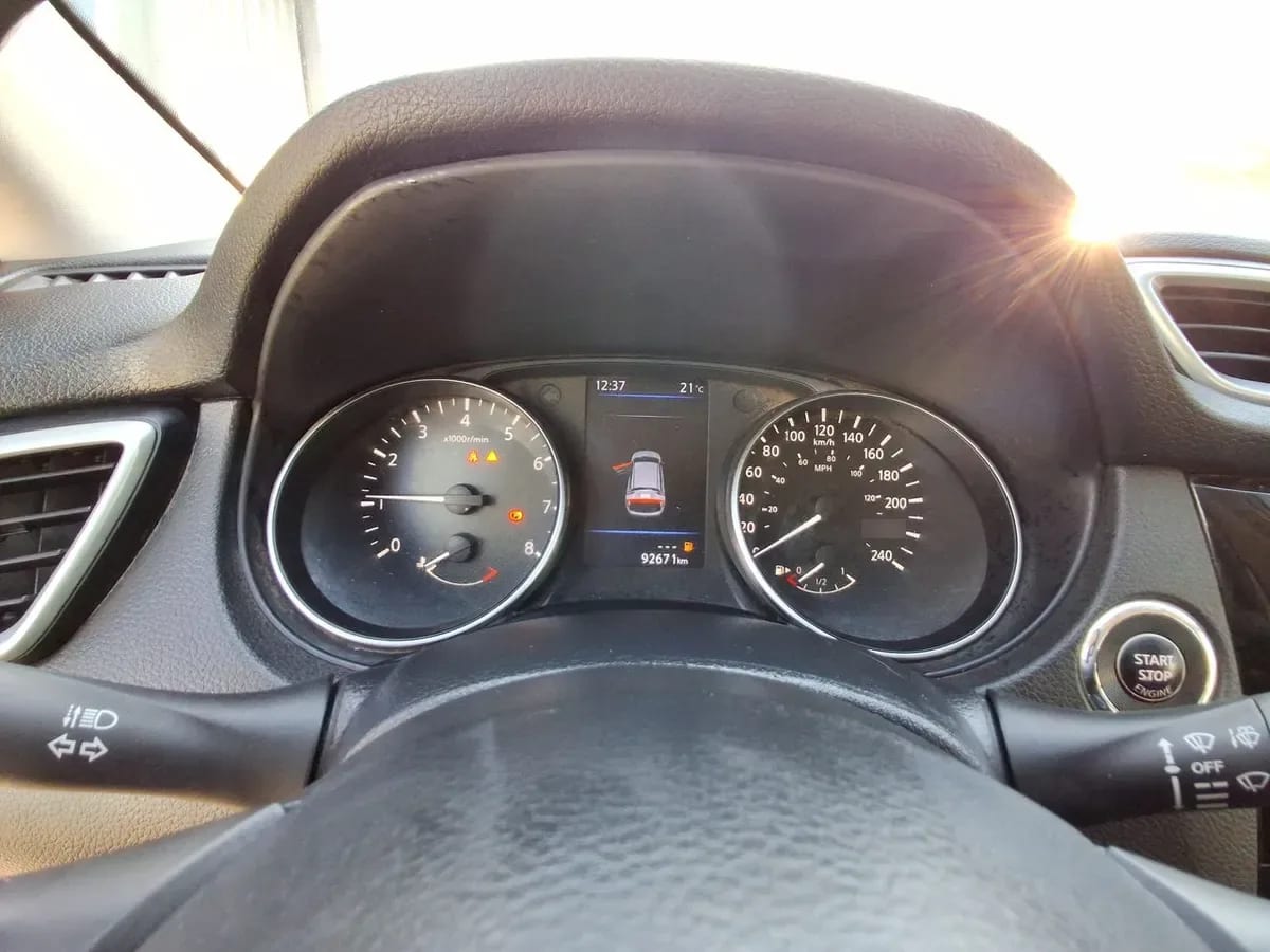 Nissan Qashqai 2.0 Sense Multimedia 4x2 Mt 5p año 2021