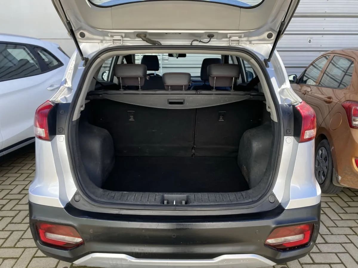 JAC Js3 1.6 Advance 4x2 Mt 5p año 2022