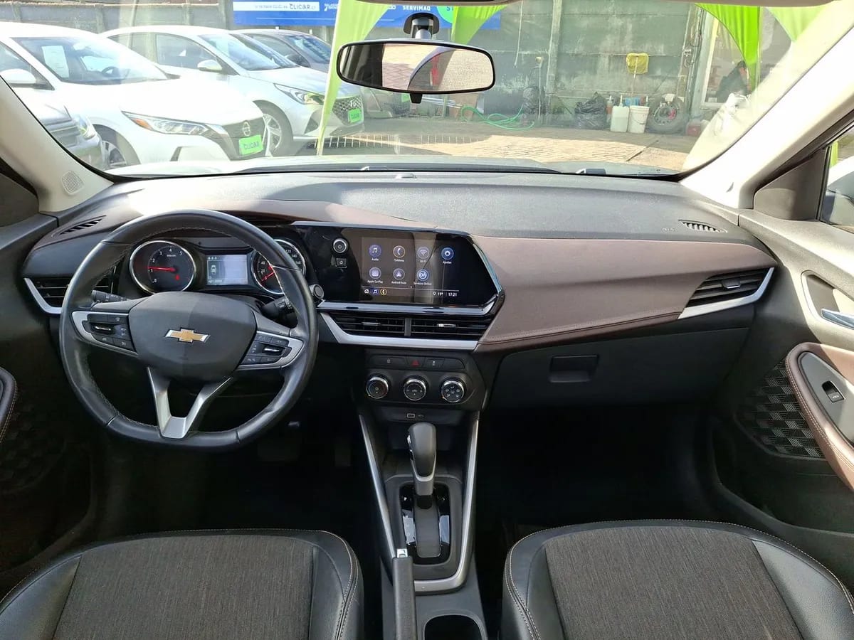 Chevrolet Montana 1.2t Ltz R 4x2 At 4p año 2024