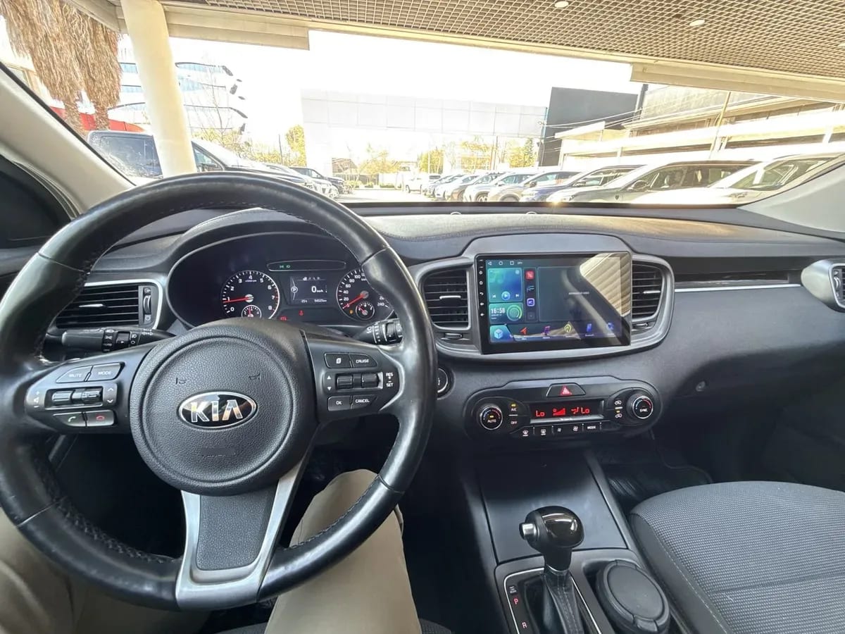 Kia Sorento 2.4 Ex 4x2 At 5p año 2017