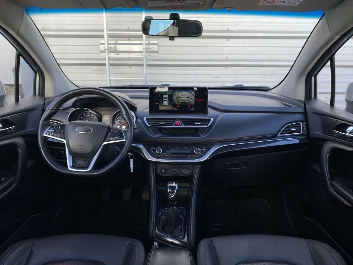 JAC Js3 1.6 Advance 4x2 Mt 5p año 2022
