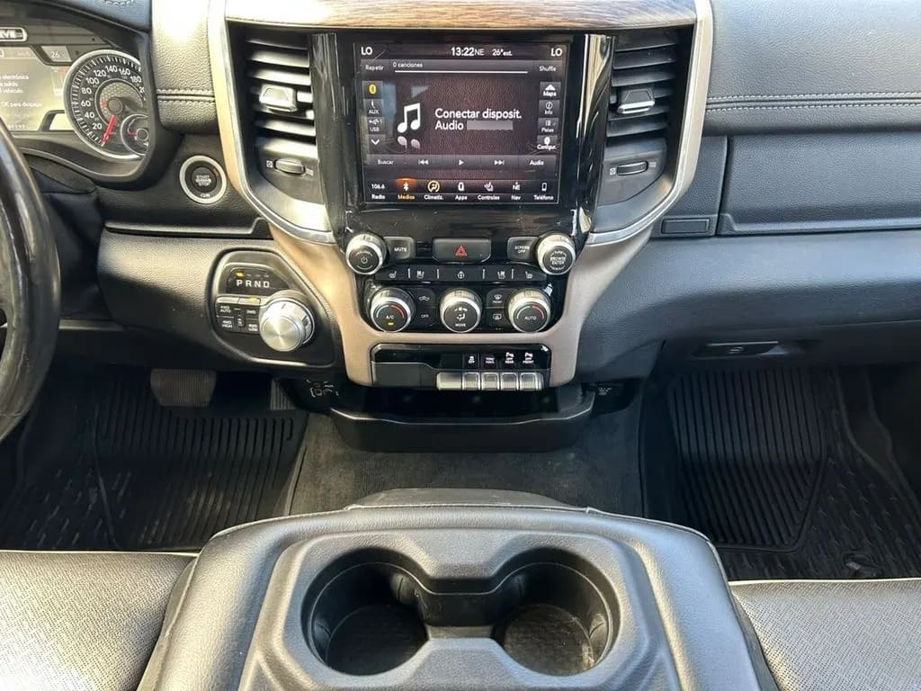 Ram 1500 5.7 Laramie 4x4 At 4p año 2020