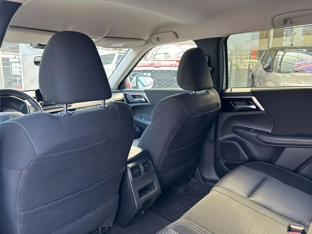 Mitsubishi Outlander Gl 2.5 Aut año 2024