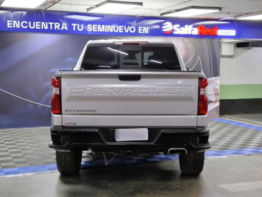 Chevrolet Silverado Cc Lt Tb 5.3l K año 2023