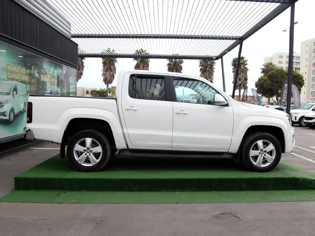 Volkswagen Amarok Highline 2.0 At 4x4 año 2023