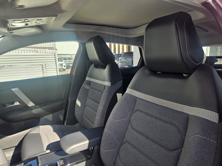 Citroen C-4 Puretech 130 Eat8 Feel Pack año 2023