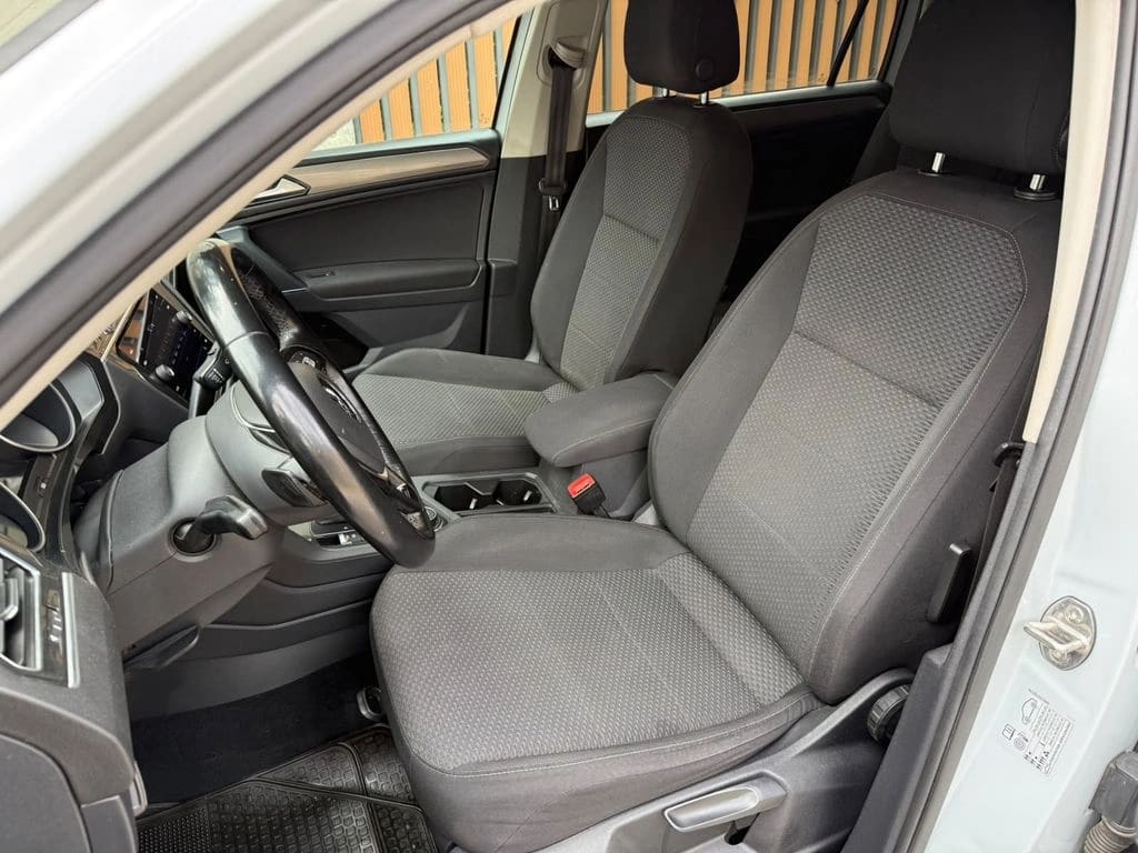 Volkswagen Tiguan 2.0 Tdi Comfortline Diesel 4motion 7a año 2019
