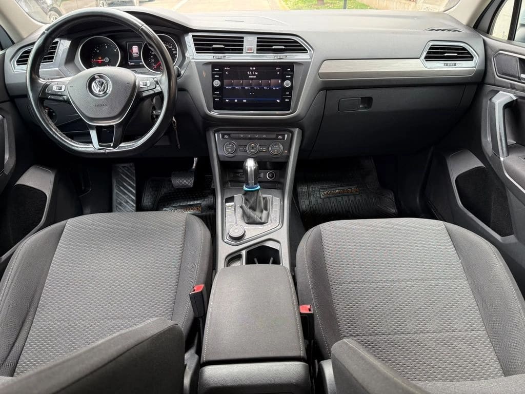Volkswagen Tiguan 2.0 Tdi Comfortline Diesel 4motion 7a año 2019
