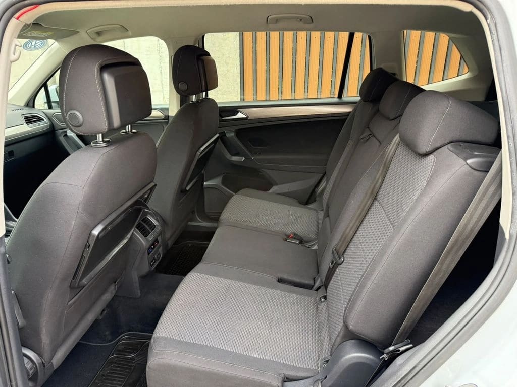 Volkswagen Tiguan 2.0 Tdi Comfortline Diesel 4motion 7a año 2019
