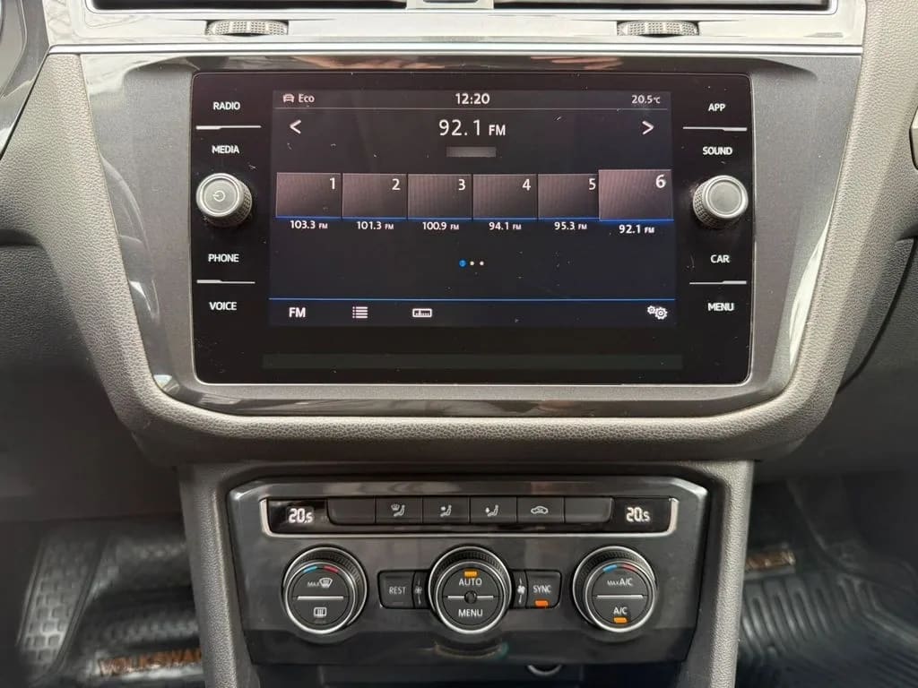 Volkswagen Tiguan 2.0 Tdi Comfortline Diesel 4motion 7a año 2019