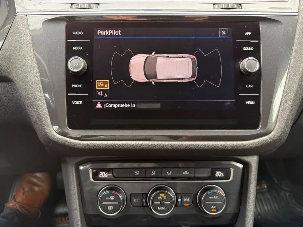 Volkswagen Tiguan 2.0 Tdi Comfortline Diesel 4motion 7a año 2019