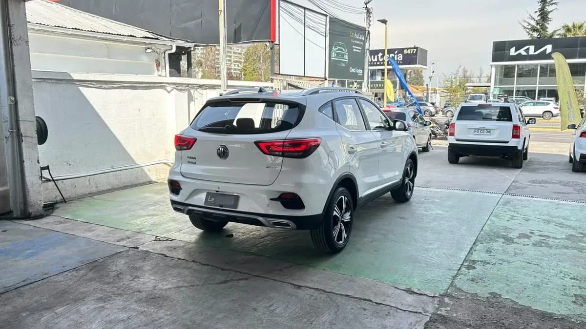 MG Zx 1.5 Cvt Dlx año 2022