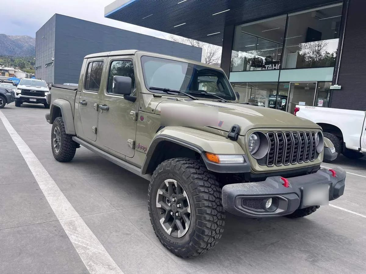 Jeep Gladiator 3.6 Rubicon 4x4 Dob. Cab. At 4p año 2026