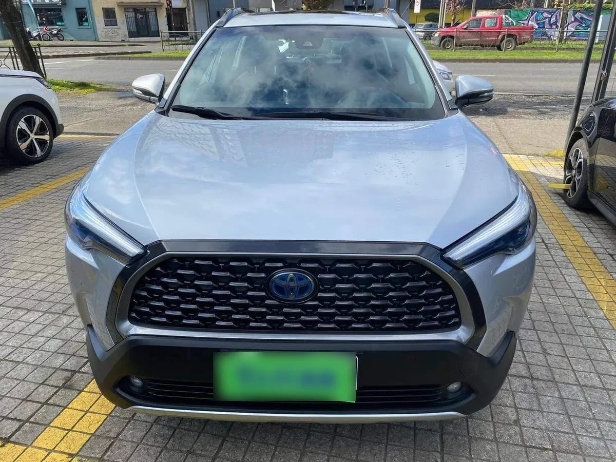 Toyota Corolla Cross 1.8 Seg Hybrid 4x2 Cvt At 5p año 2022
