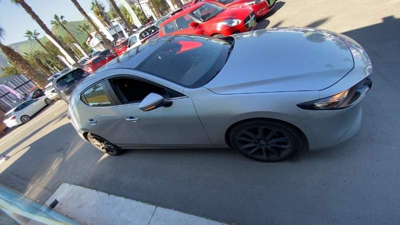 Mazda 3 2.0 V 4x2 Hb 6at 5p año 2021