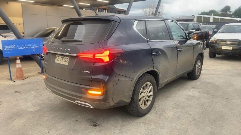 Ssangyong Rexton 2.0t Lx Awd 6ab 6at 5p año 2024
