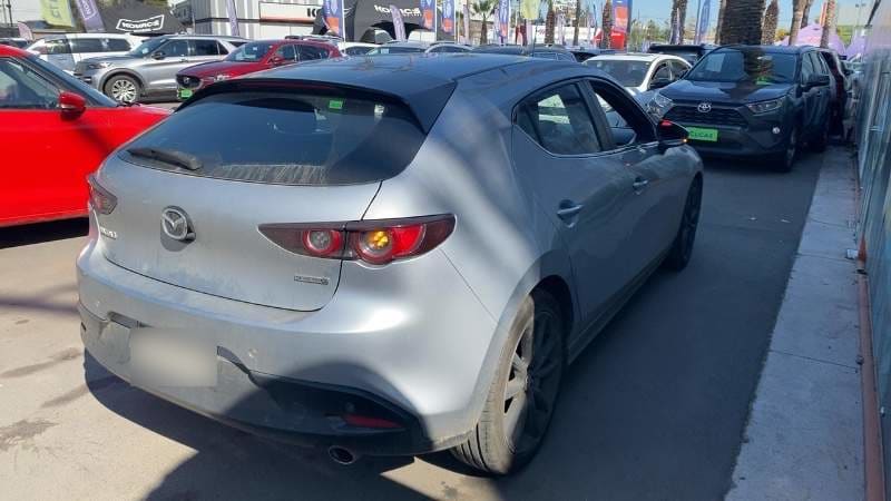 Mazda 3 2.0 V 4x2 Hb 6at 5p año 2021