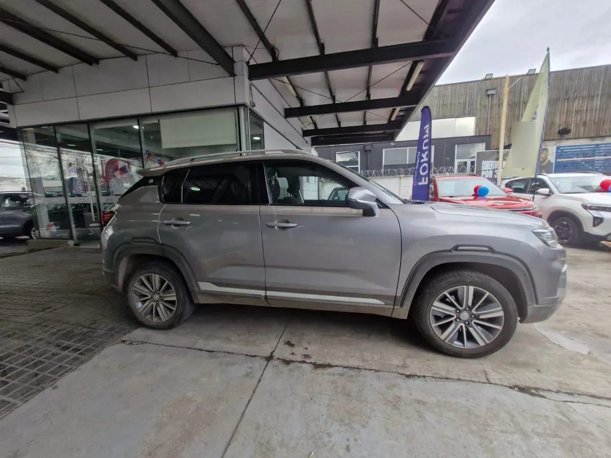 Changan Cs35 Plus 1.6 Comfort 4x2 Mt 5p año 2021