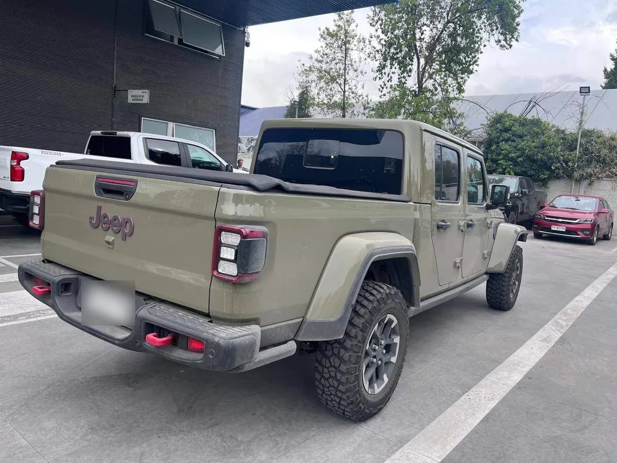 Jeep Gladiator 3.6 Rubicon 4x4 Dob. Cab. At 4p año 2026