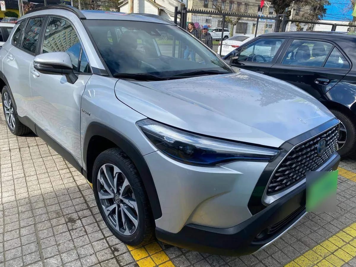 Toyota Corolla Cross 1.8 Seg Hybrid 4x2 Cvt At 5p año 2022