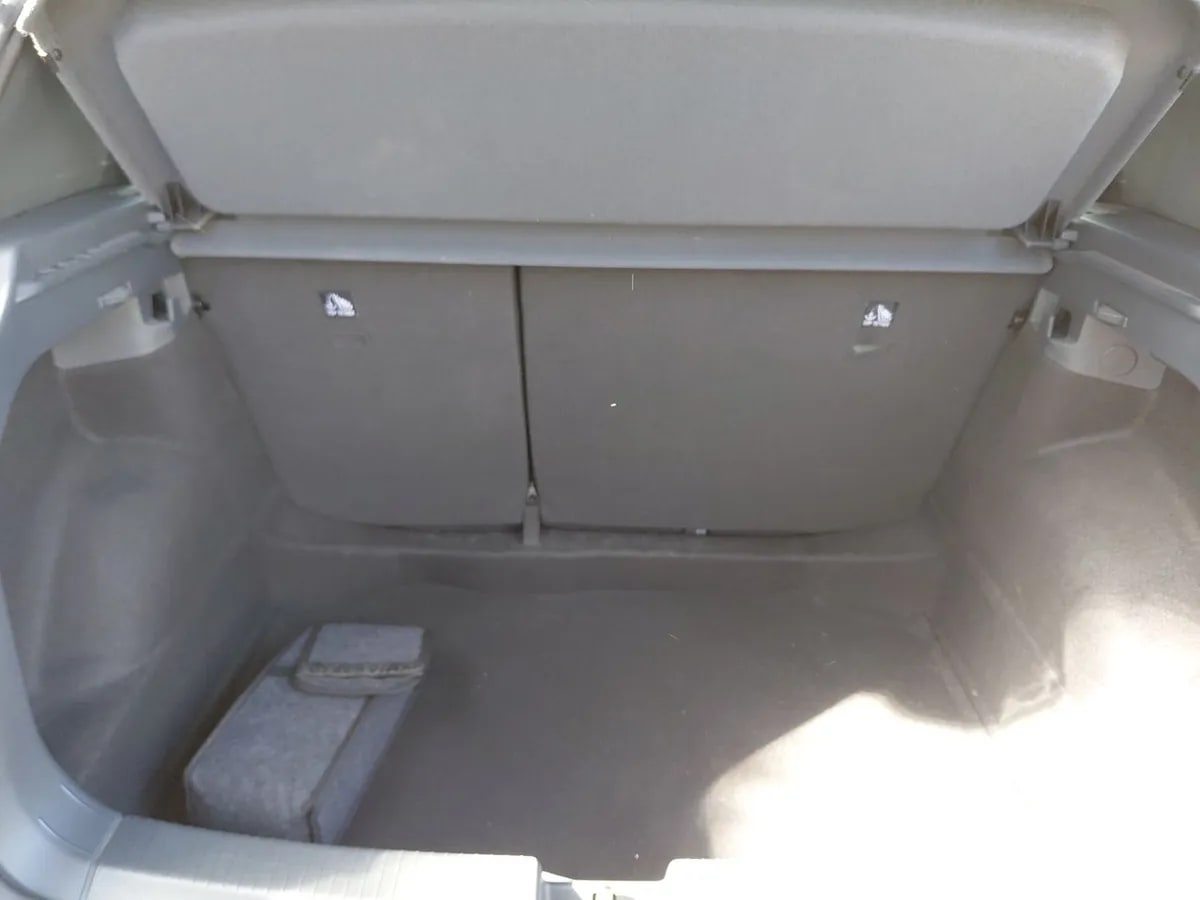 Volkswagen T-Cross 1.0 Tsi Comfortline 4x2 6at 5p año 2024