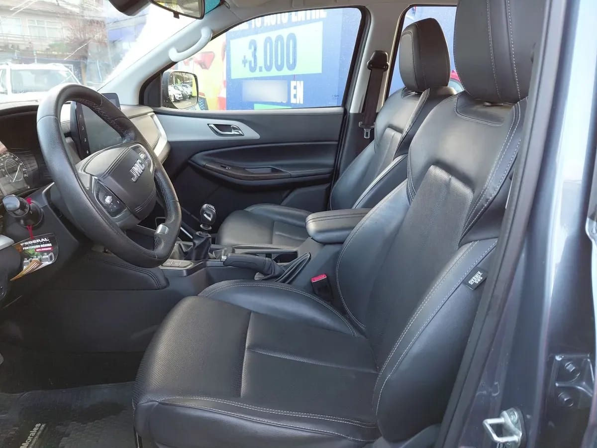 JMC Vigus 2.0 Plus Diesel 4x4 Euro6c Mt 4p año 2024