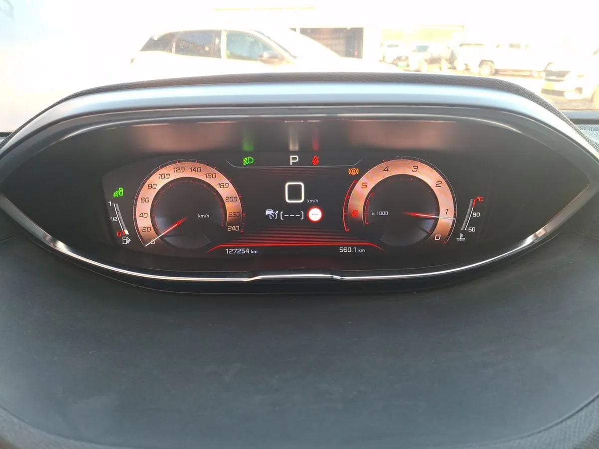 Peugeot 3008 1.5 Gt-Line Bluehdi Diesel 4x2 130 Eat8 5p año 2021