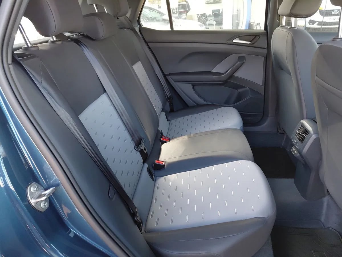 Volkswagen T-Cross 1.0 Tsi Comfortline 4x2 6at 5p año 2024