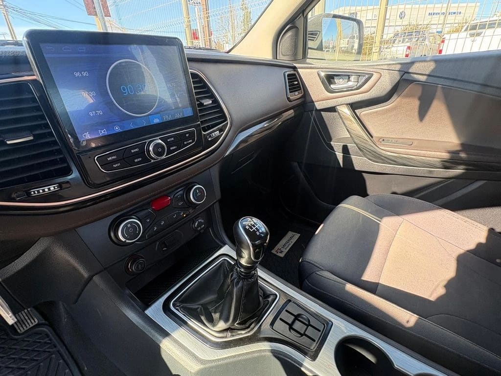 ZX Auto Terralord Dlx 4x2 Diesel año 2022