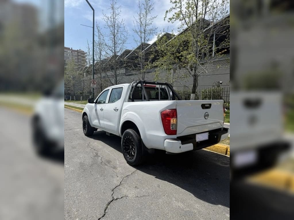 Nissan Navara D Cab 2.3 año 2023