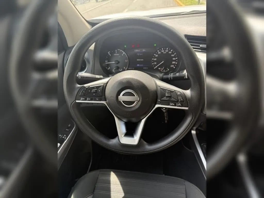 Nissan Navara D Cab 2.3 año 2023