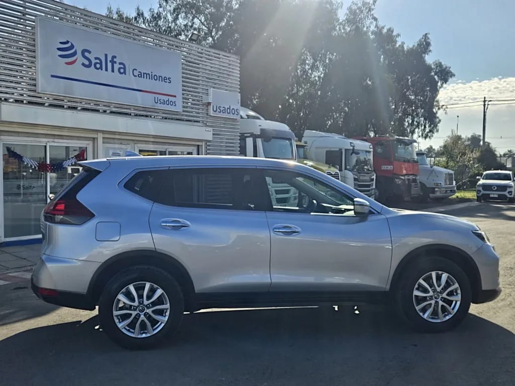 Nissan X-Trail Sense 2row 4x2 año 2022