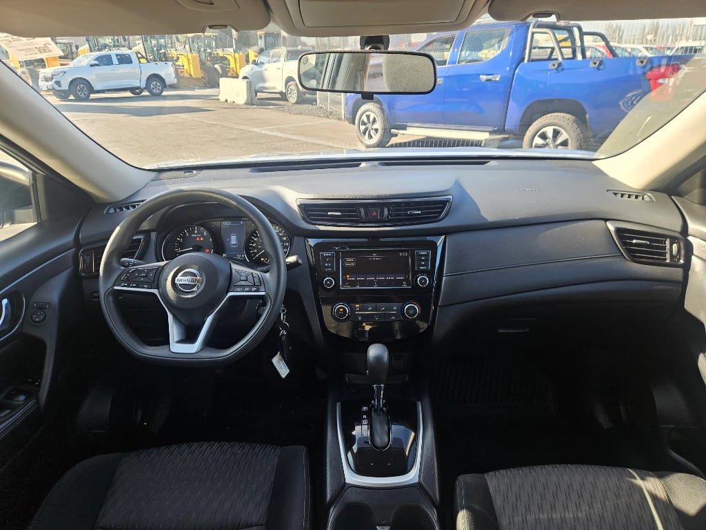 Nissan X-Trail Sense 2row 4x2 año 2022