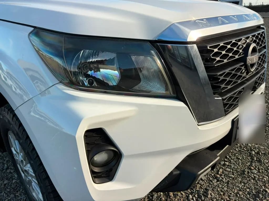 Nissan Navara D Cab Mt 4x4 2.3 Xe año 2023