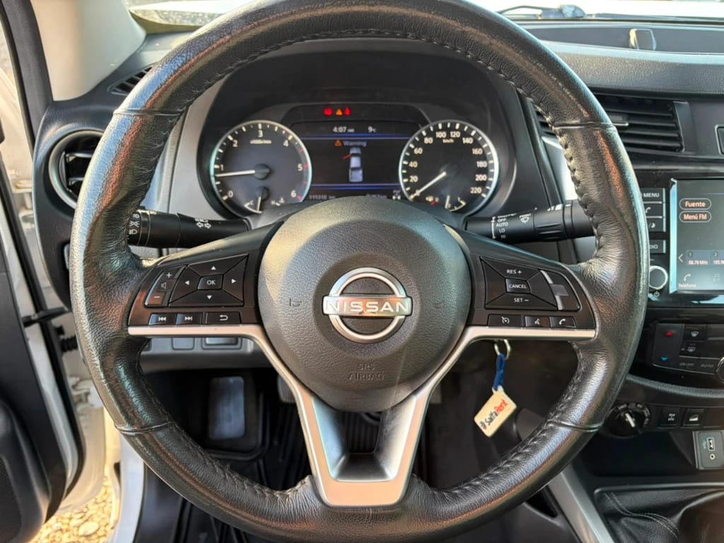 Nissan Navara D Cab Mt 4x4 2.3 Xe año 2023