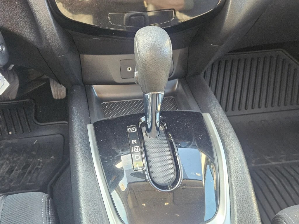 Nissan X-Trail Sense 2row 4x2 año 2022