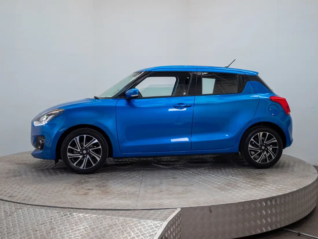 Suzuki Swift 1.2 Glx Plus Mt año 2024