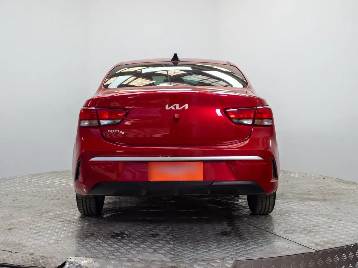 Kia Rio 4 Rio 4 1.4 Lx Ac Mt año 2022
