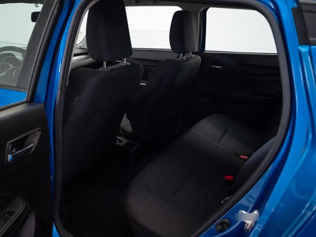 Suzuki Swift 1.2 Glx Plus Mt año 2024