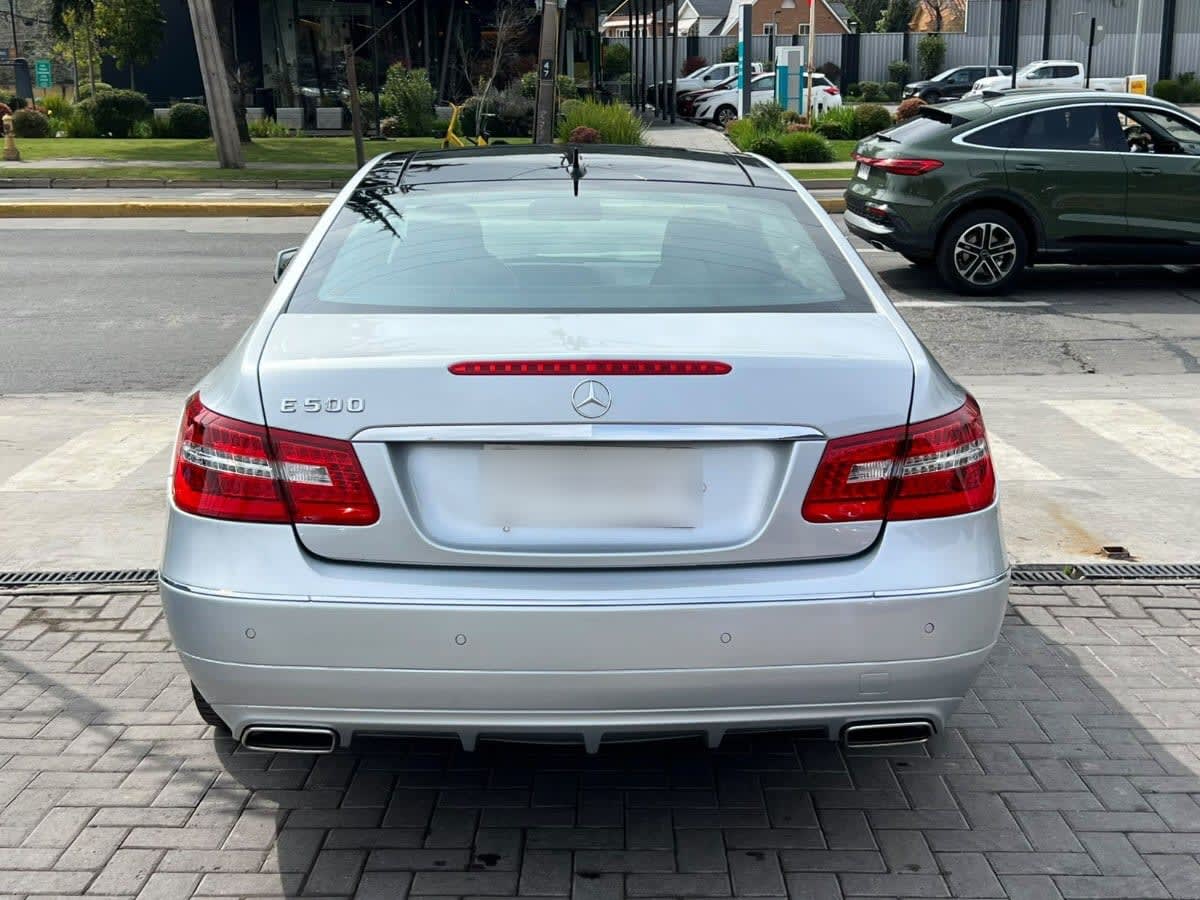 Mercedes-Benz E500 Coupe año 2011
