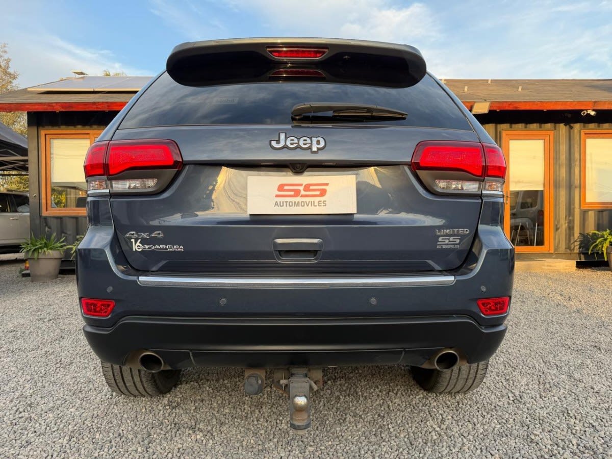 Jeep Grand Cherokee Limited 3.6 4x4 At8 año 2022